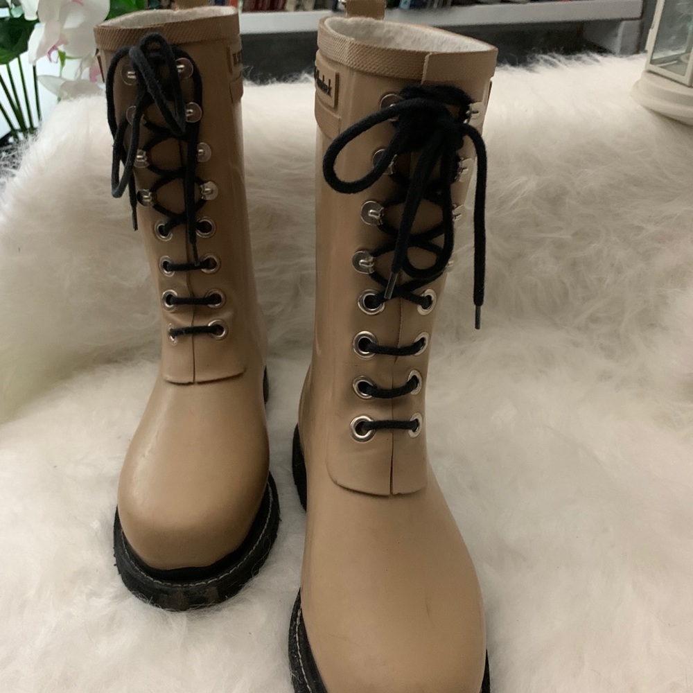 Isle Jacobsen Size 37